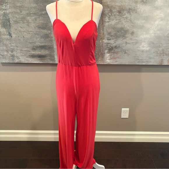 Women’s NWT Daytrip Jumpsuit - Picture 1 of 7